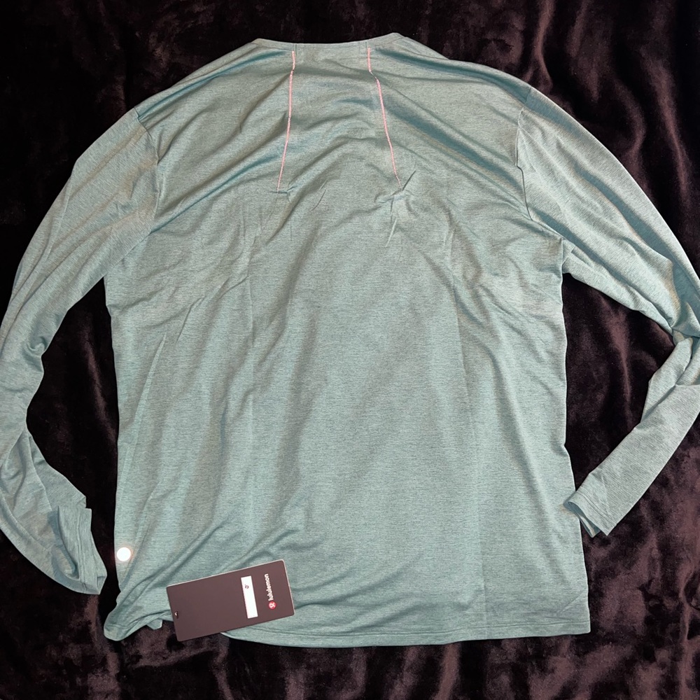 Lululemon  Fast and Free Long Sleeve Shirt 
Reflective/Green Teal